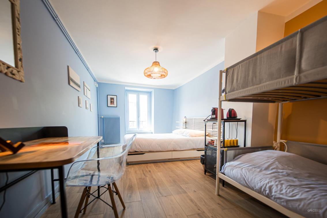 Chambres D'Hotes Du Bistrot D'Ici サン・サトゥルマン エクステリア 写真
